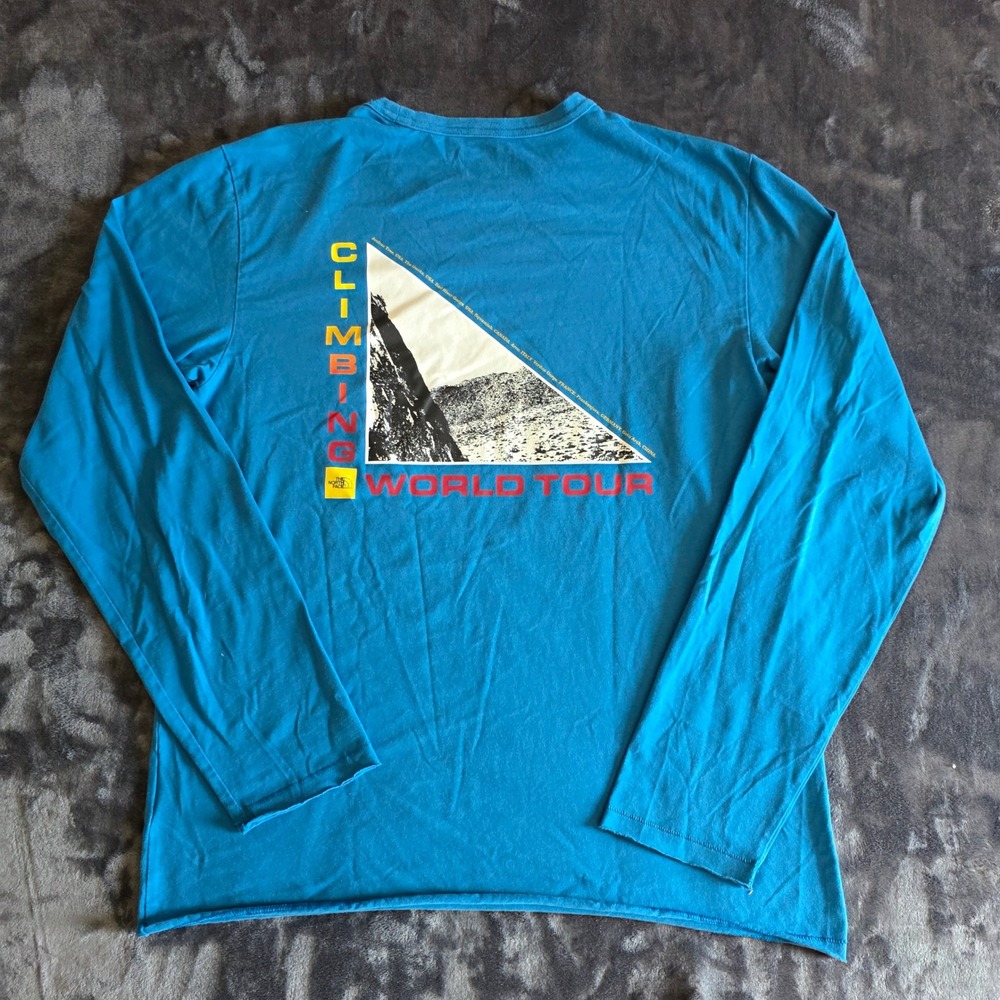 The North Face Mens Climbing World Tour Blue Long Sleeve Graphic Tee NF0A5J8O S